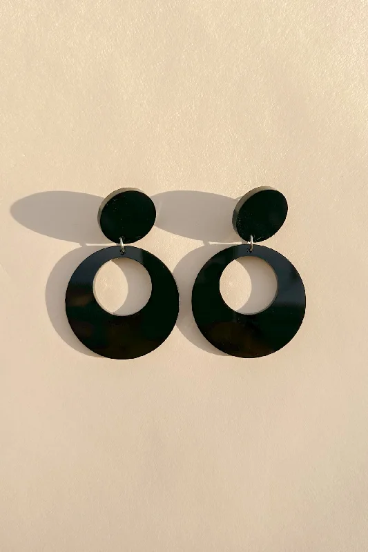 Best hoop earrings with minimalist designs for a clean and modern aesthetic-Mod Round Earrings in Black