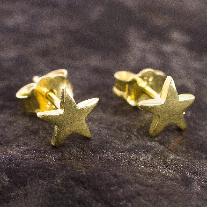 Indian Stud Earrings with Intricacy -Wondrous Stars 18k Gold Plated Sterling Silver Star Stud Earrings from Peru