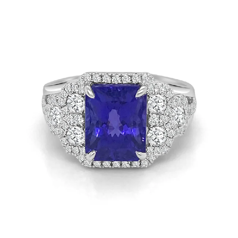 Women’s rings with polished jade for calm -18k White Gold Tanzanite Ring