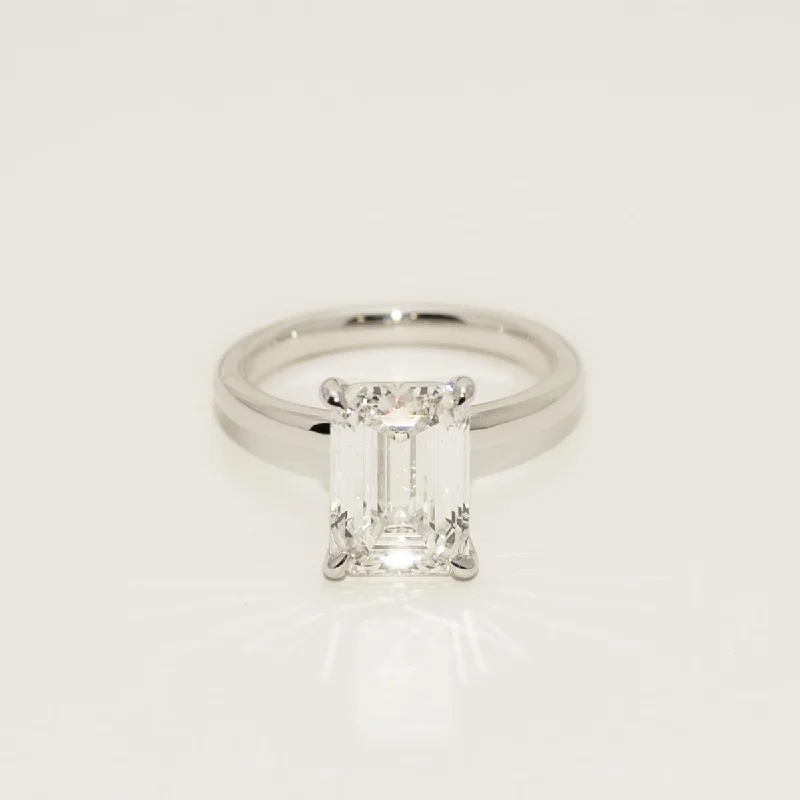 Women’s platinum rings with dazzling black diamonds -Lab Grown Emerald Cut Diamond Ring in 14kt White Gold (4ct)